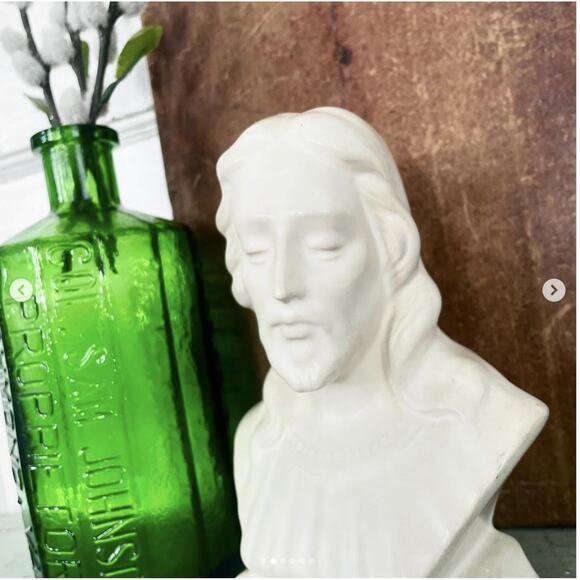 Vintage Jesus White Porcelain Ceramic Figurine Bust Statue Incised 1004 USA - Picture 2 of 6